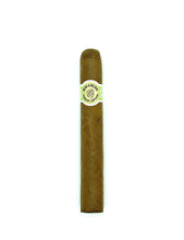 Load image into Gallery viewer, Macanudo Hyde Park Café Robusto 5.5&quot; x 49
