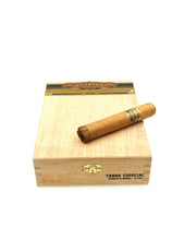 Load image into Gallery viewer, Tabak Especial Robusto Medio 5&quot; x 54
