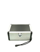 Load image into Gallery viewer, Thompson Aluminum 10-CT Travel Humidor (Pre-Owned)

