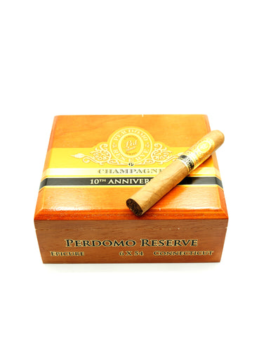 Perdomo 10th Anniversary Champagne Epicure Toro 6" x 54